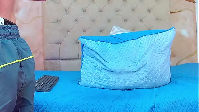 Luke_Carter webcam