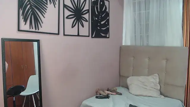 amara_rousse1 webcam