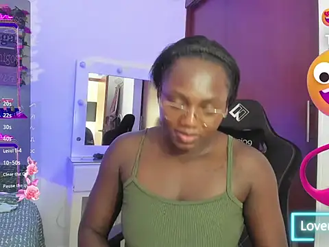 maika28 webcam