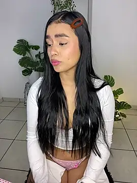 meli_ortiz_ live cam on StripChat