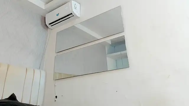 keyla_mejia webcam