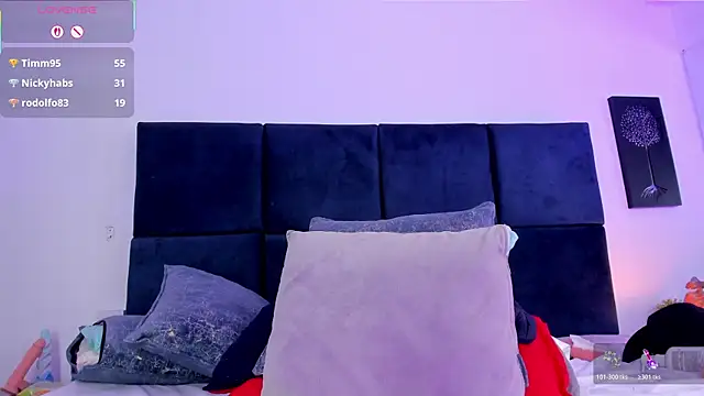 april_jones05 webcam