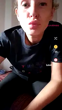 Caniasa live cam on StripChat