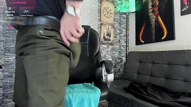dante_bellini (Ask my age) - 1 round CUM SHOW