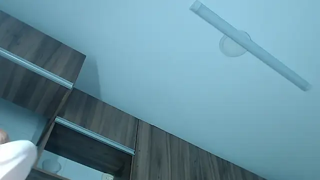 KellyShibary live cam on StripChat