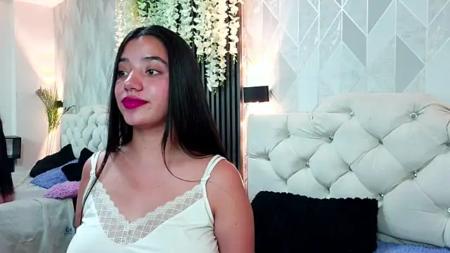 Zaira_bonny live cam on StripChat