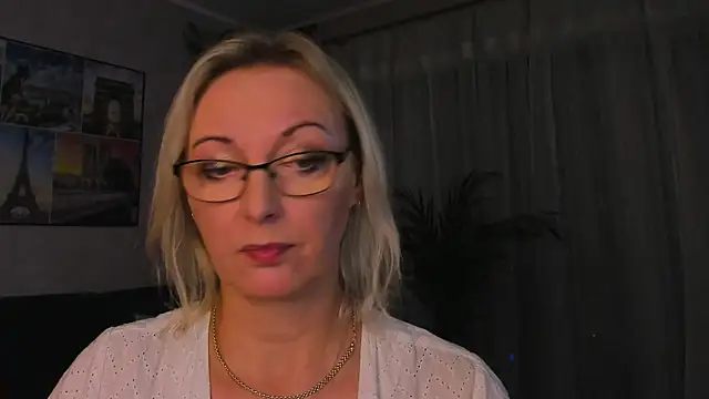 vanessa_chat live cam on StripChat