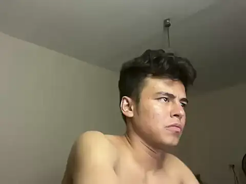 ToddWarren live cam on StripChat