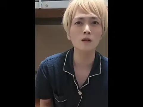 mgnhiroyuki live cam on StripChat