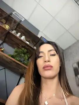 IAmNobodyXXX live cam on StripChat