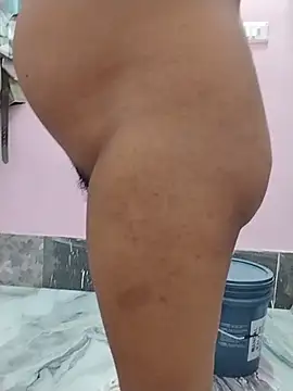 priya_kumari143 live cam on StripChat