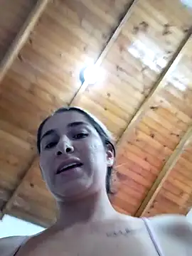 Iris_love18 webcam