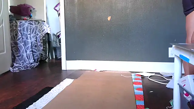 Yumiepussyy webcam