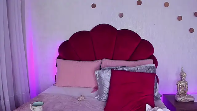 AndreaPink2024 webcam