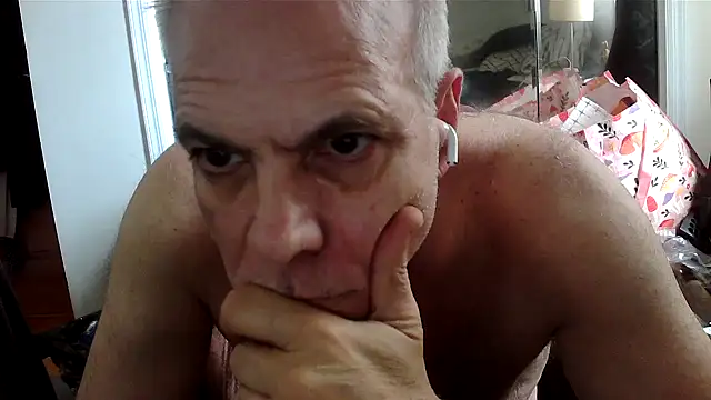 Hand69someguy webcam