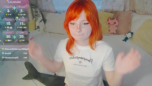 RinaMay18 webcam