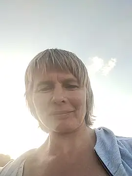 Masha412111 webcam