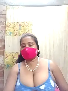 Puja_9999 webcam