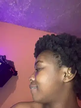 Caramel_Beauty webcam