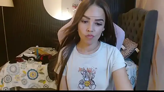 naomis_36 webcam