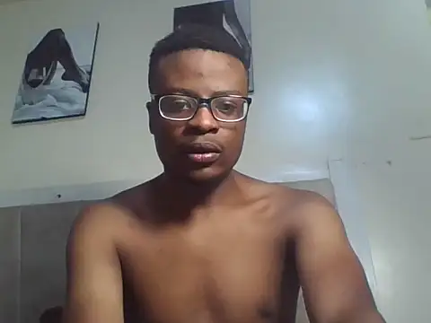 freakyboy255 live cam on StripChat