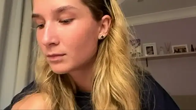 MyraCadoff webcam