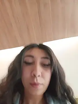isa_croft_ webcam