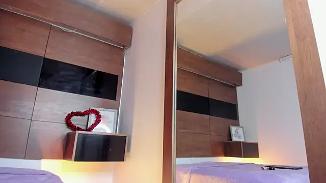 Miia_Allenn webcam