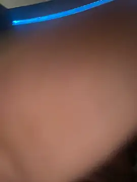 SlimDiesel0 webcam