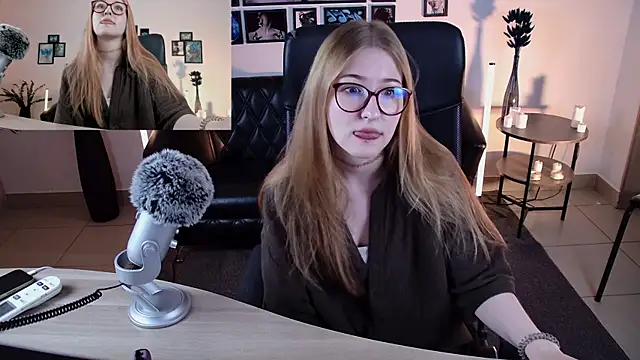 lanafitch webcam