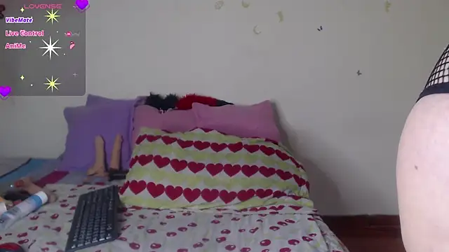 evangeline_lover live cam on StripChat