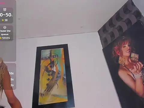 Ciara_HotTs webcam