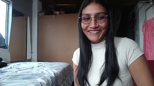 leah-666 webcam