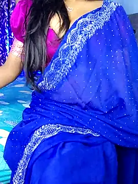 Ur_Lishaa live cam on StripChat