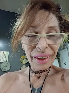 frozenwaffle - FrozenWaffle's free webcam - UK Sex Cams