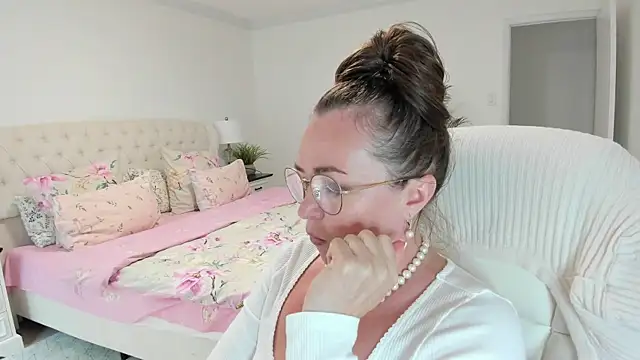 Vika73 webcam