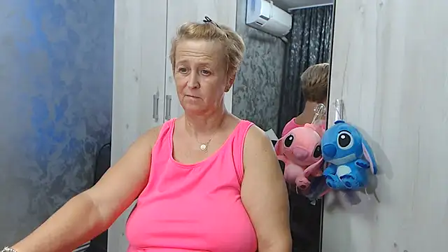 RosesandLillies live cam on StripChat