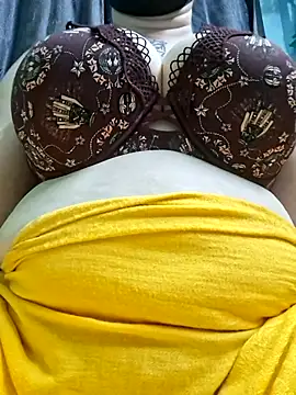 Indian_Coupl3 webcam