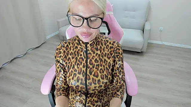 Lika8234 webcam