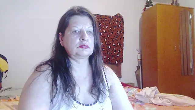 ExtasyMature webcam