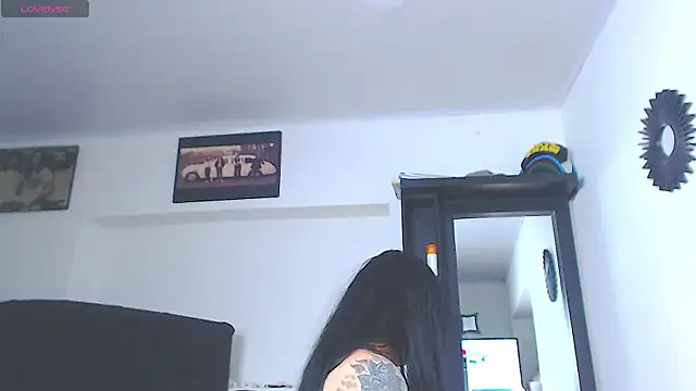 Vicky_hotmilf webcam
