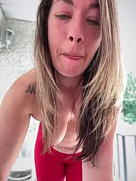 MiraKisss webcam