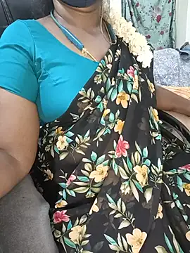 Tamil-hotwife webcam
