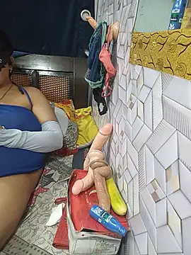 tina8th webcam