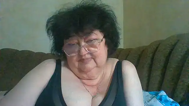 MilaSky5303 live cam on StripChat