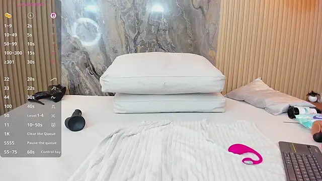mary_spencer live cam on StripChat