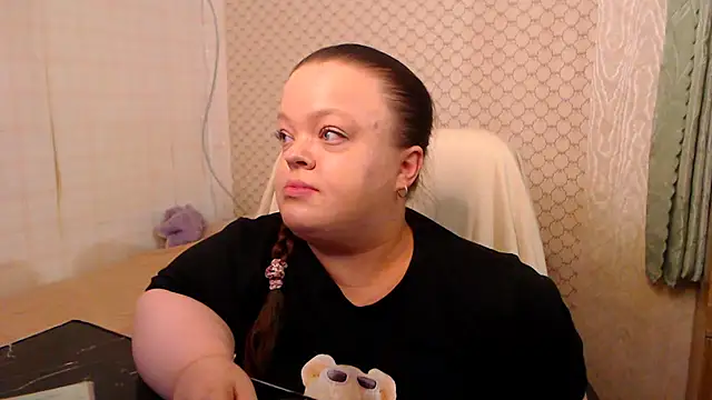 Janiffer_MiMi live cam on StripChat