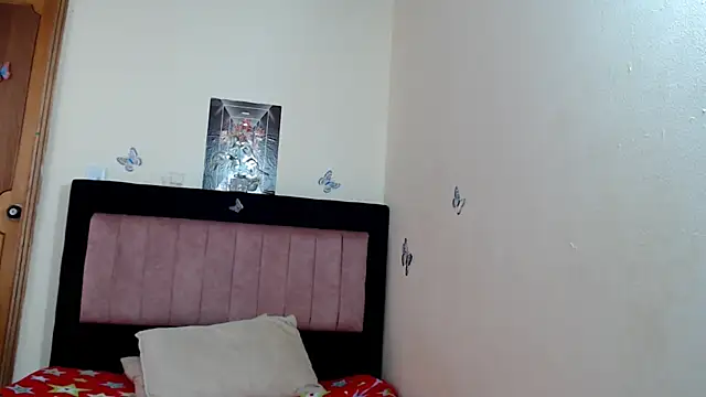 VICTORYXS1 live cam on StripChat
