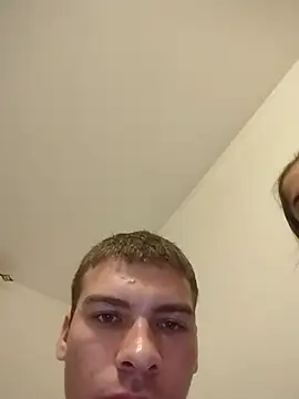 maxytim (G teen) - Show tits 10 s