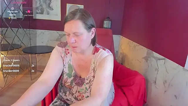 KellyPerfection live webcam